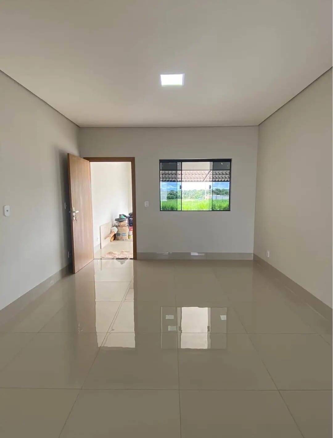 Casa à venda com 3 quartos, 150m² - Foto 2